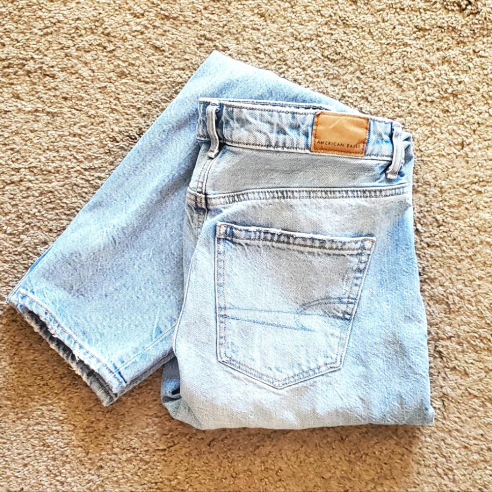 AE V-Rise Mom Jeans 4 LONG